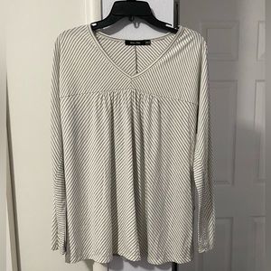 NWOT Doe & Rae Long Sleeve Stripe Shirt Size Small